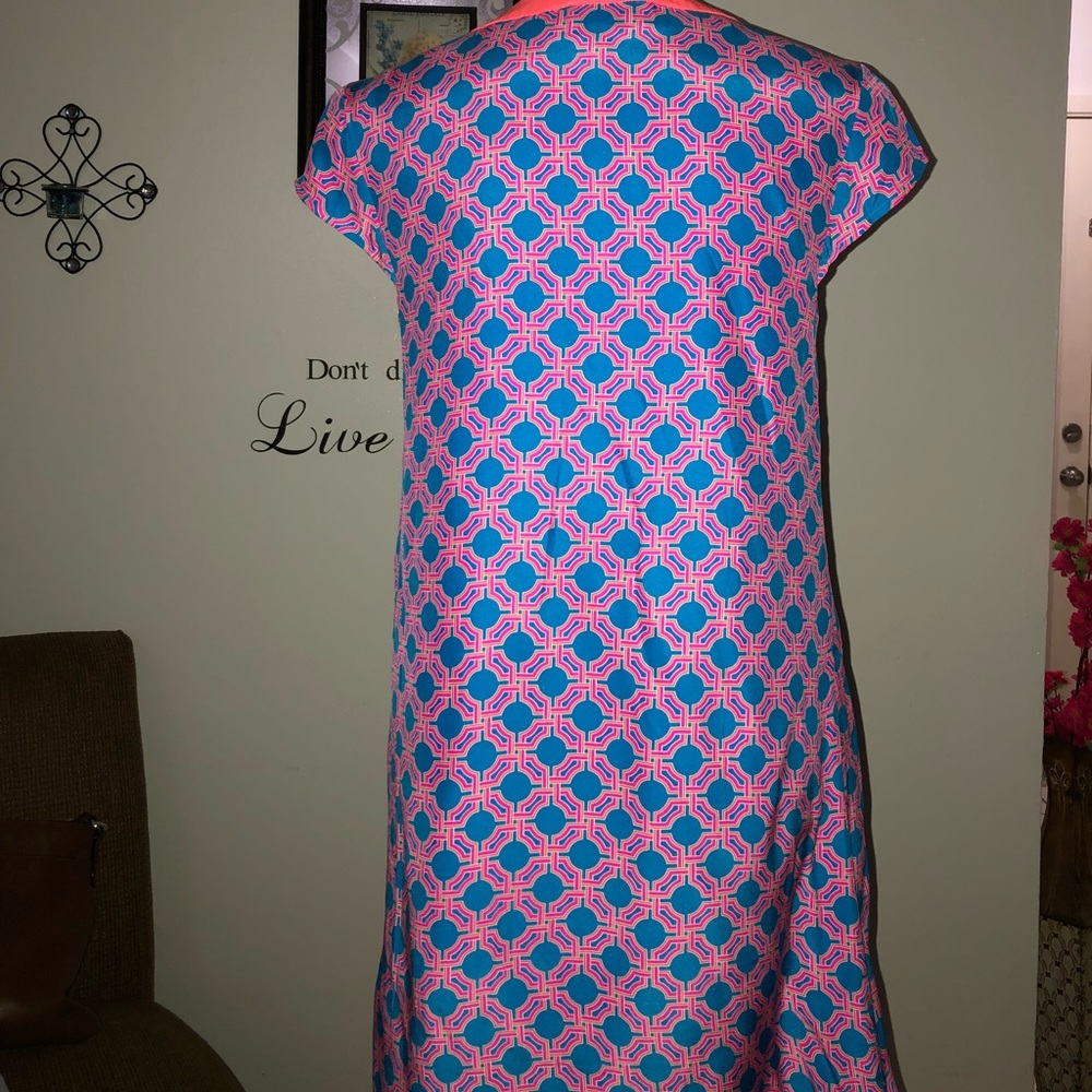 Dress - Picture 3 of 4